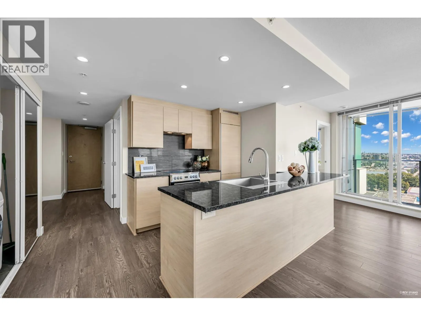 1802 489 INTERURBAN WAY