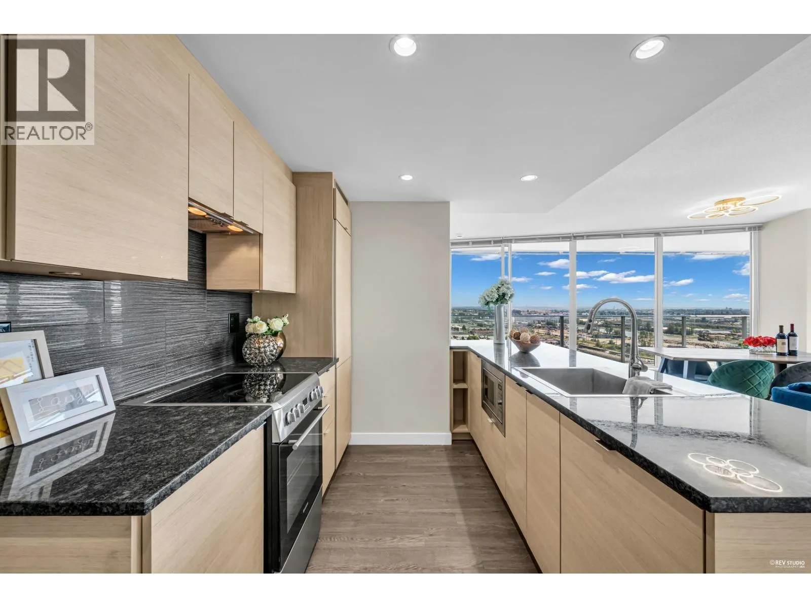1802 489 INTERURBAN WAY
