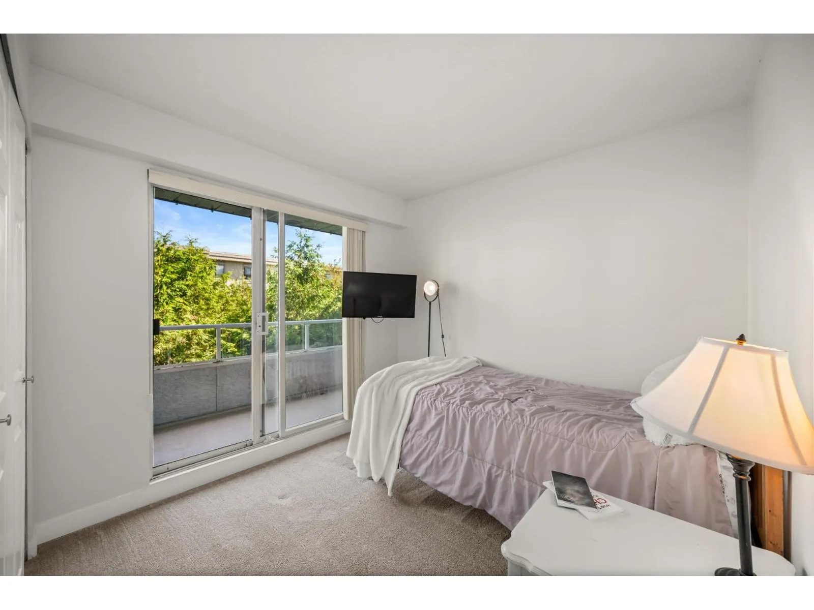 207 20350 54 AVENUE