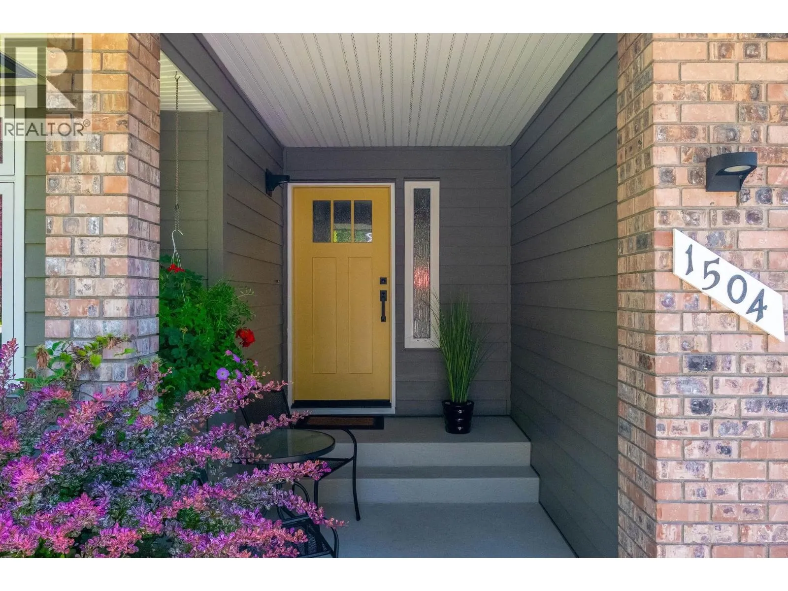 1504 JUBILEE COURT
