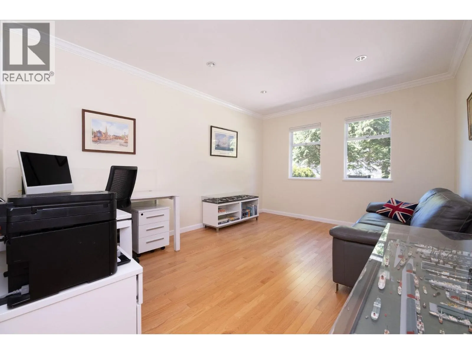 1504 JUBILEE COURT