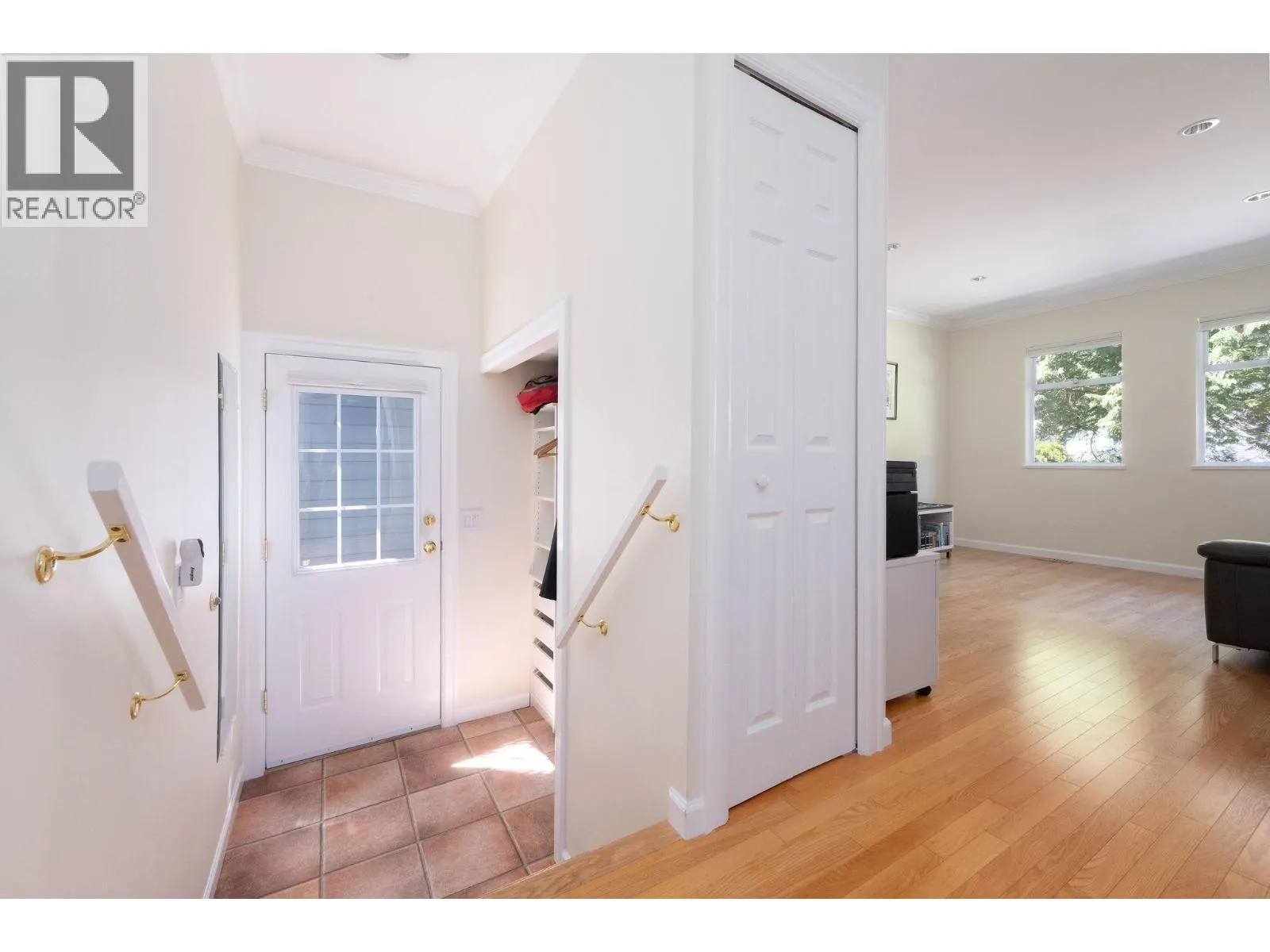 1504 JUBILEE COURT