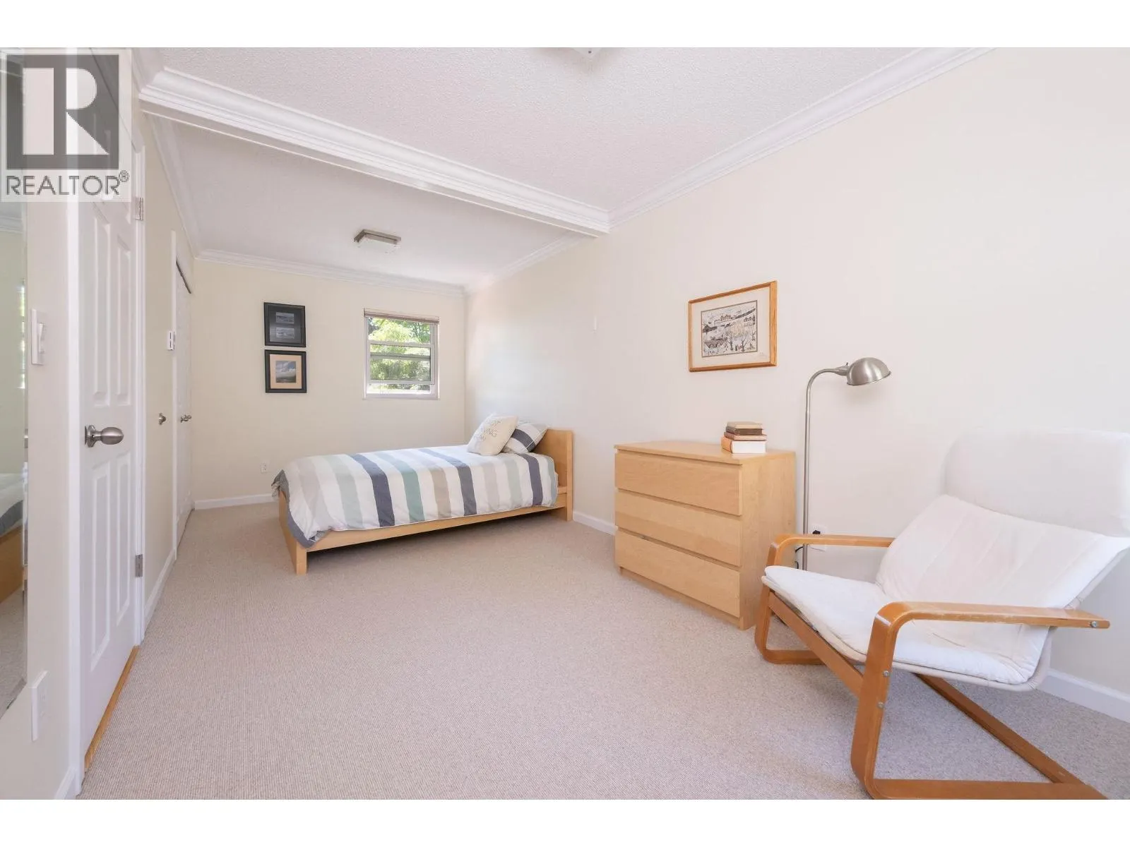 1504 JUBILEE COURT