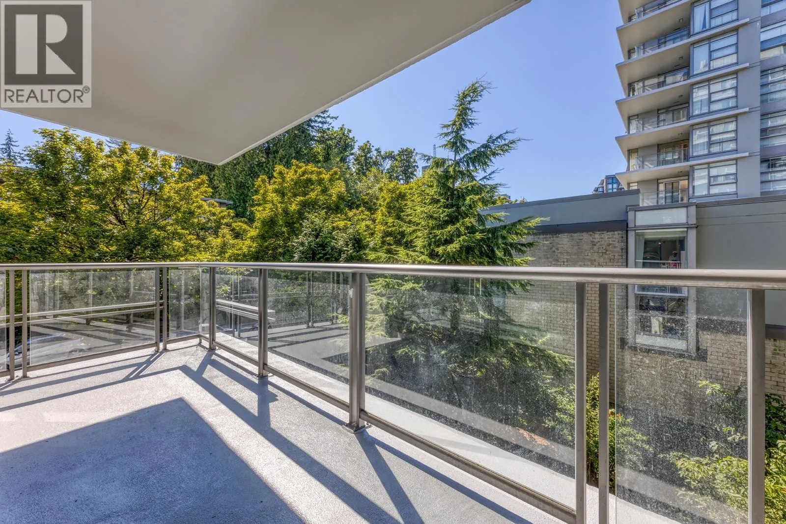 307 9222 UNIVERSITY CRESCENT