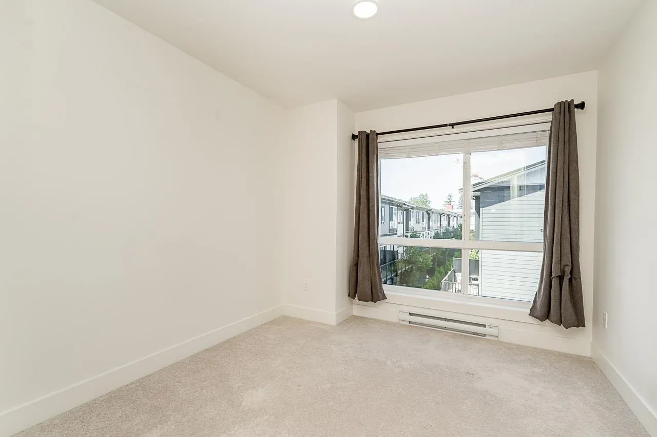 40 19255 ALOHA DRIVE