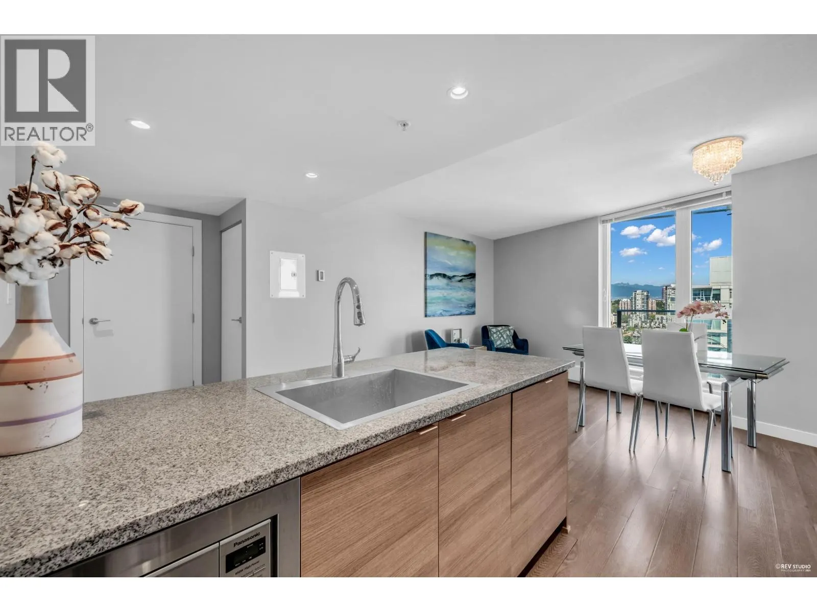 3207 488 SW MARINE DRIVE