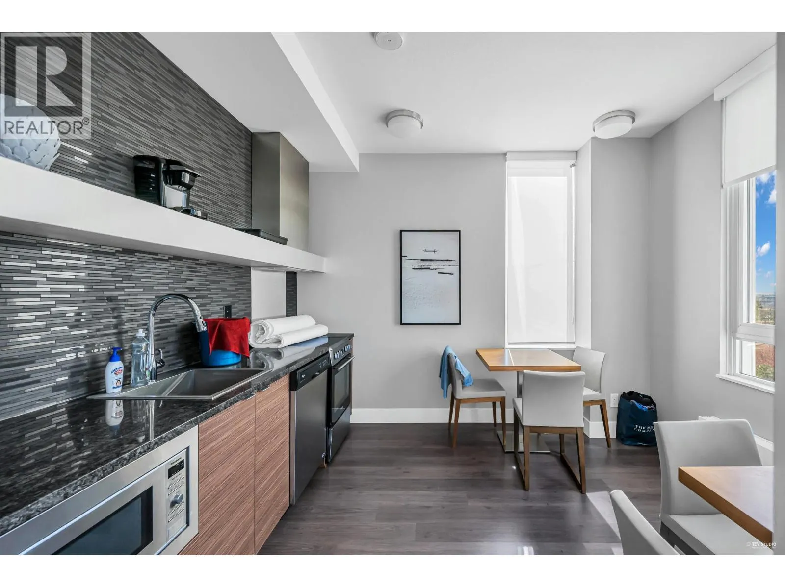 3207 488 SW MARINE DRIVE