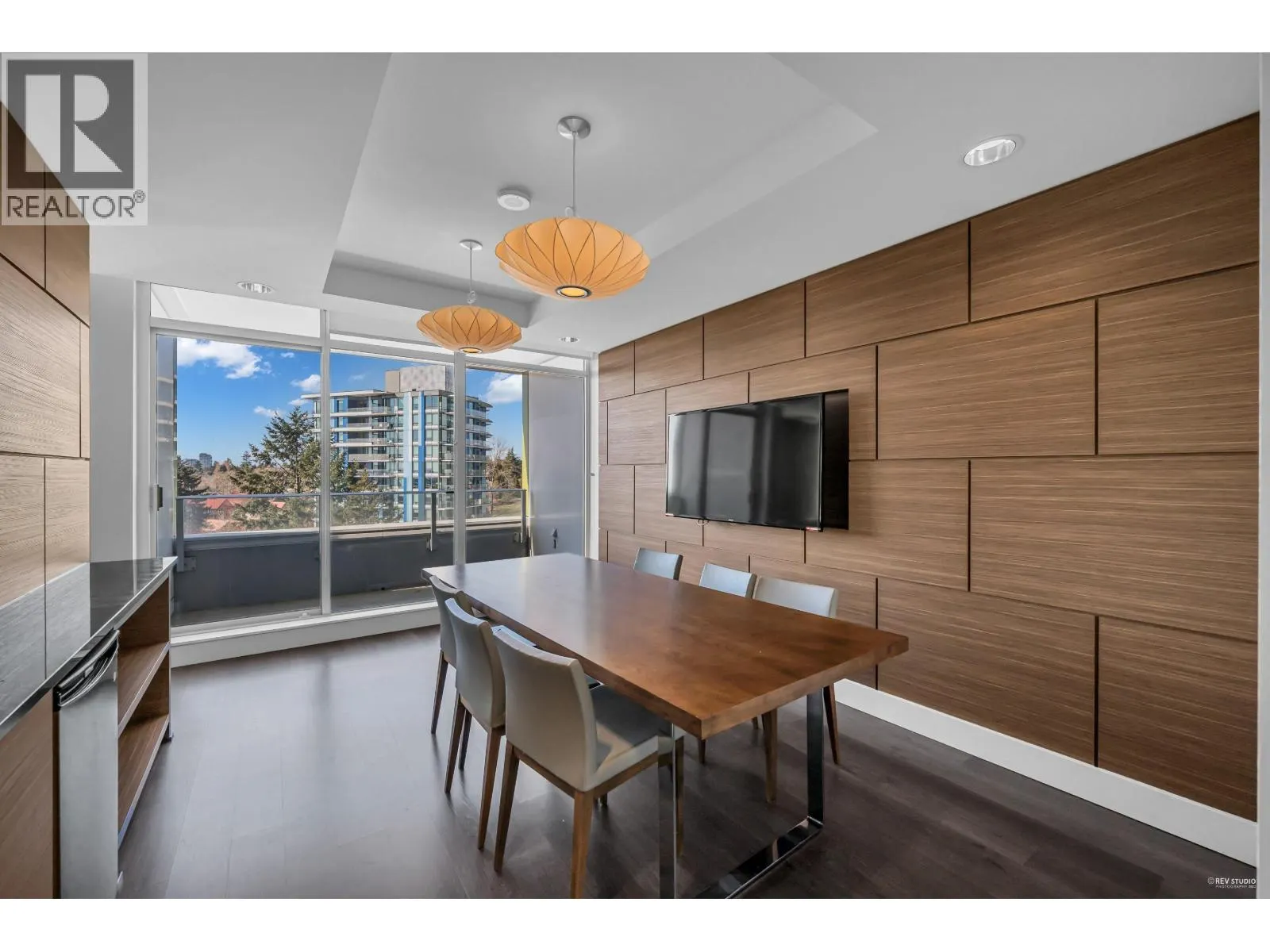 3207 488 SW MARINE DRIVE