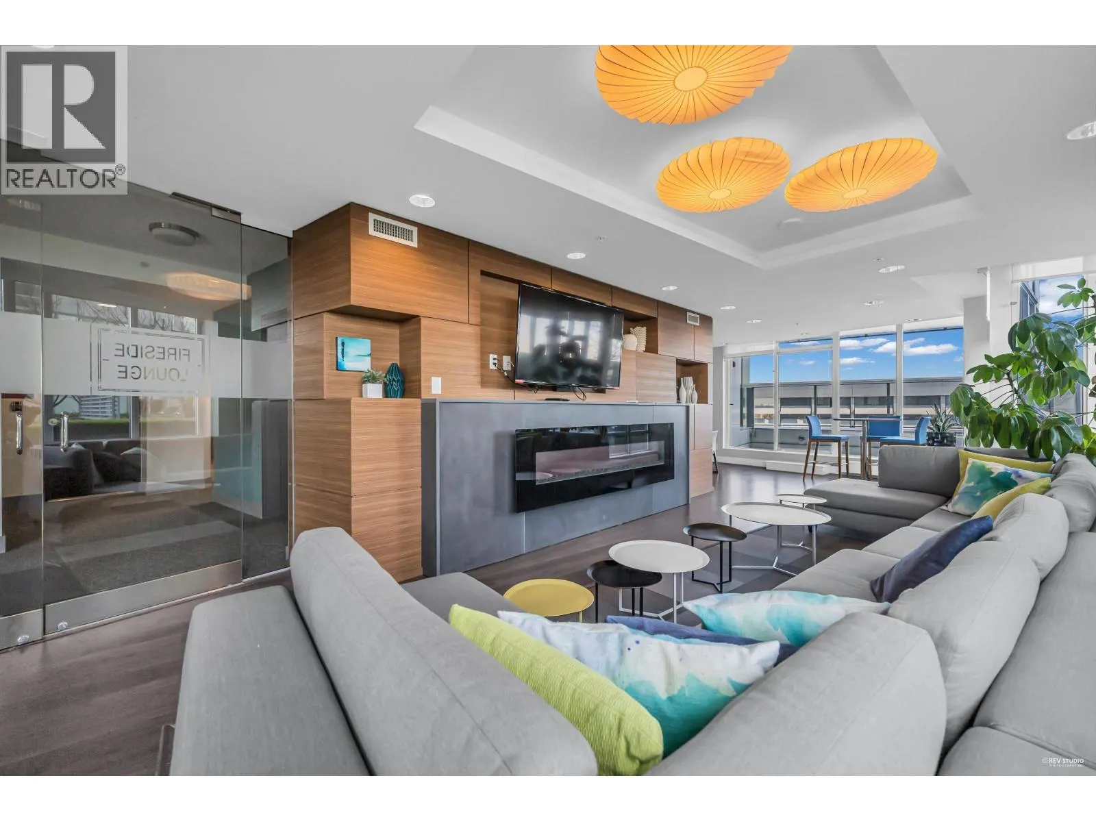 3207 488 SW MARINE DRIVE
