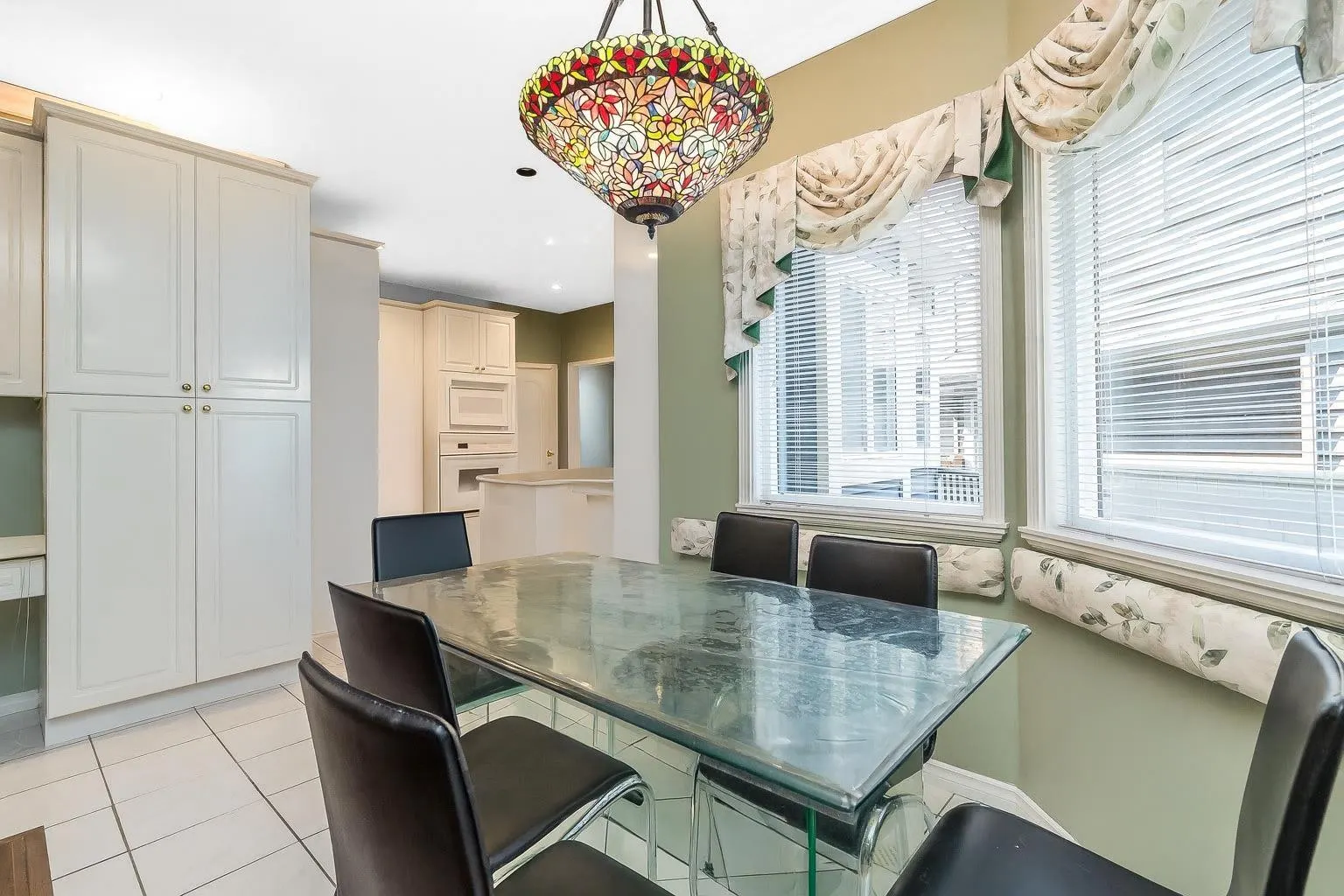 6779 CHATEAU COURT