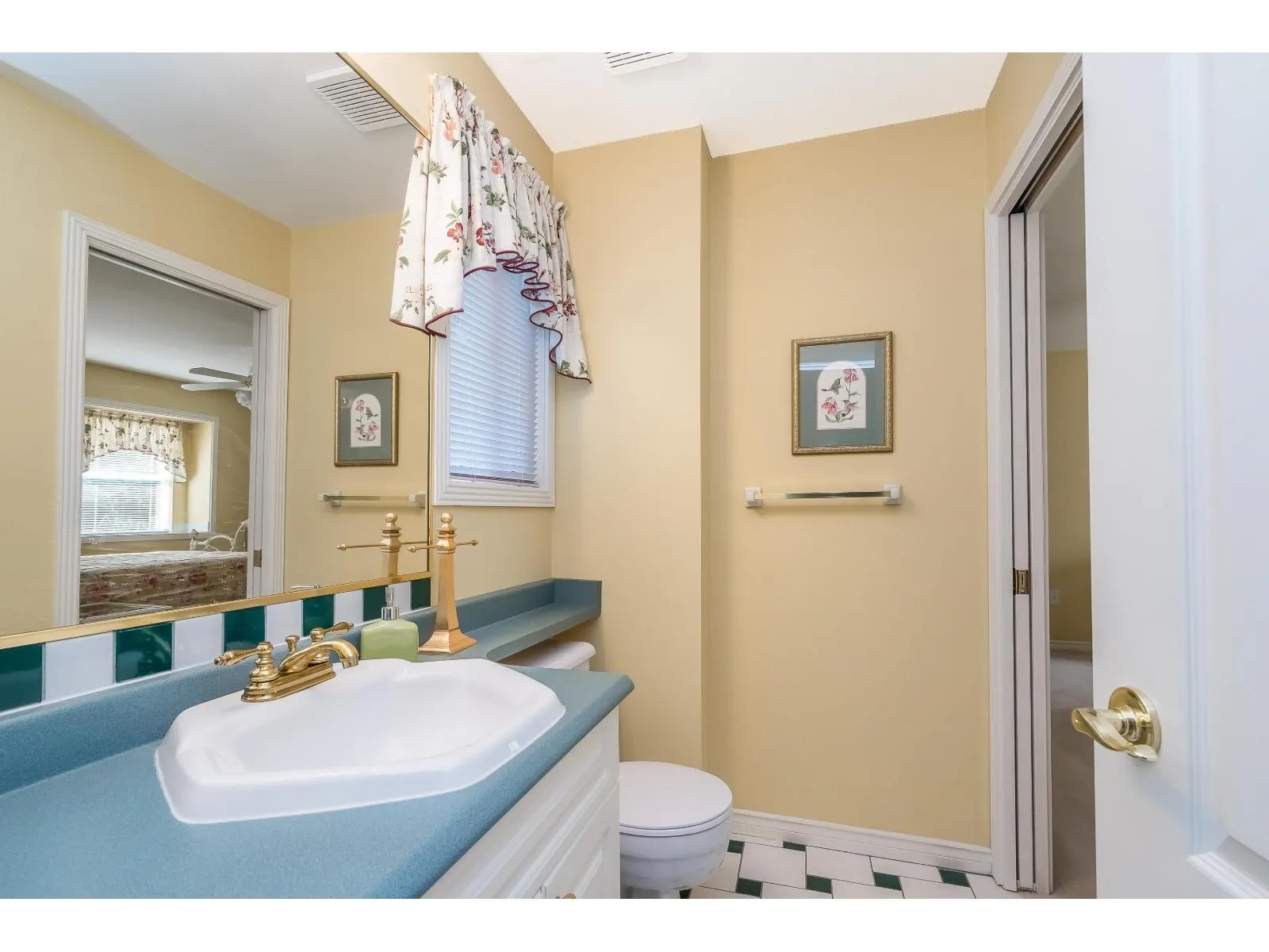 6779 CHATEAU COURT