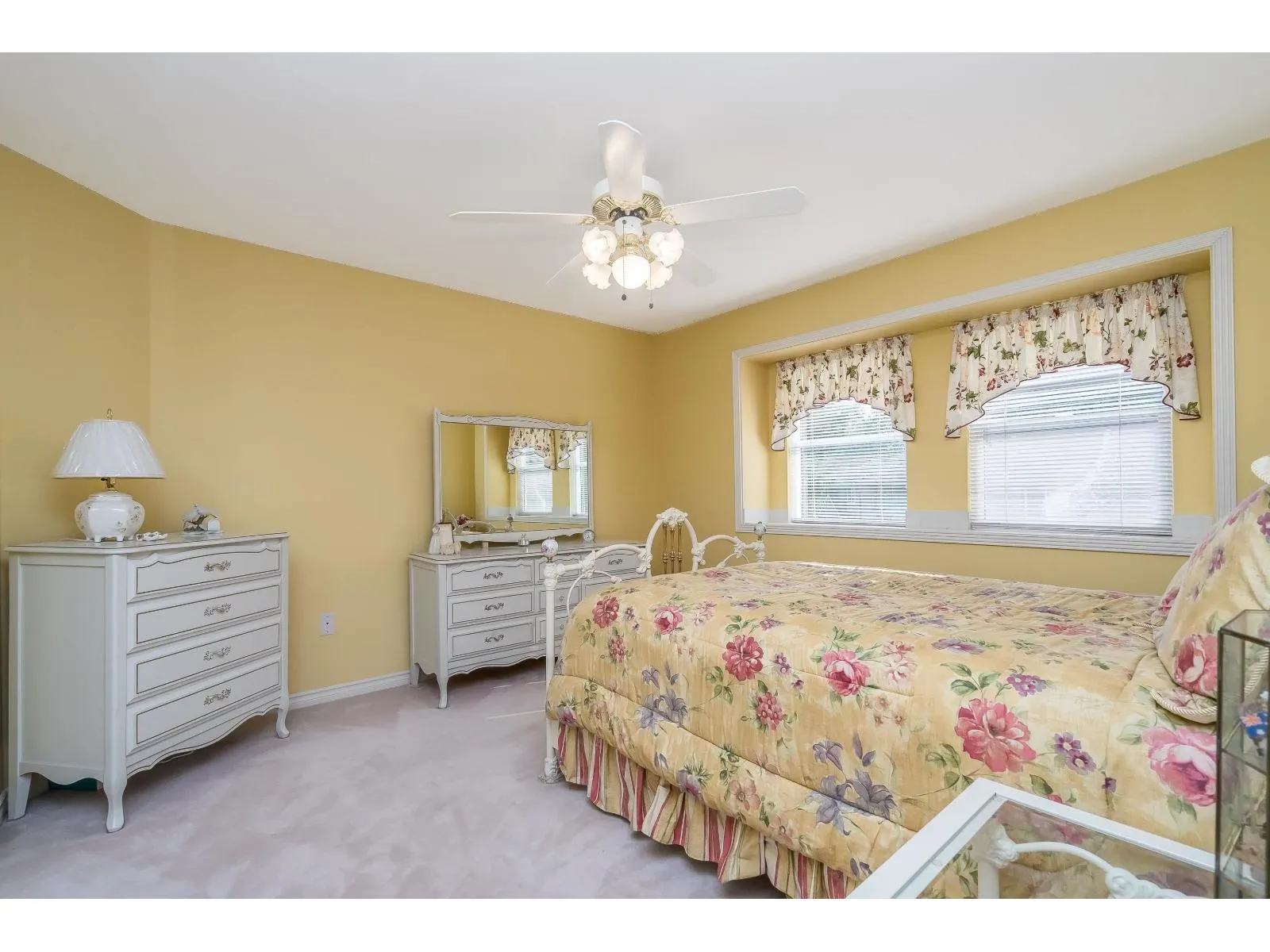 6779 CHATEAU COURT