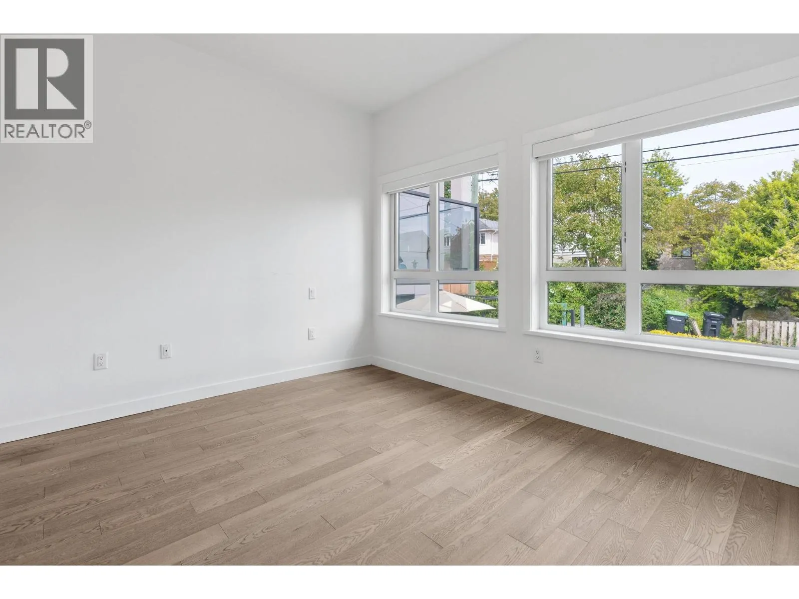 223 7828 GRANVILLE STREET