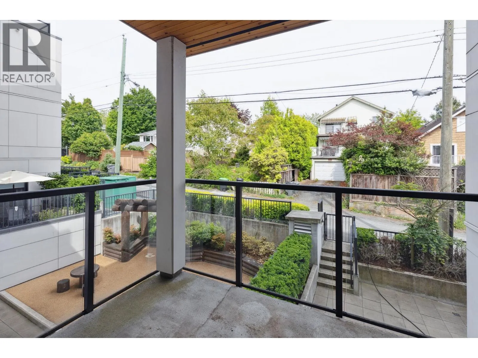 223 7828 GRANVILLE STREET