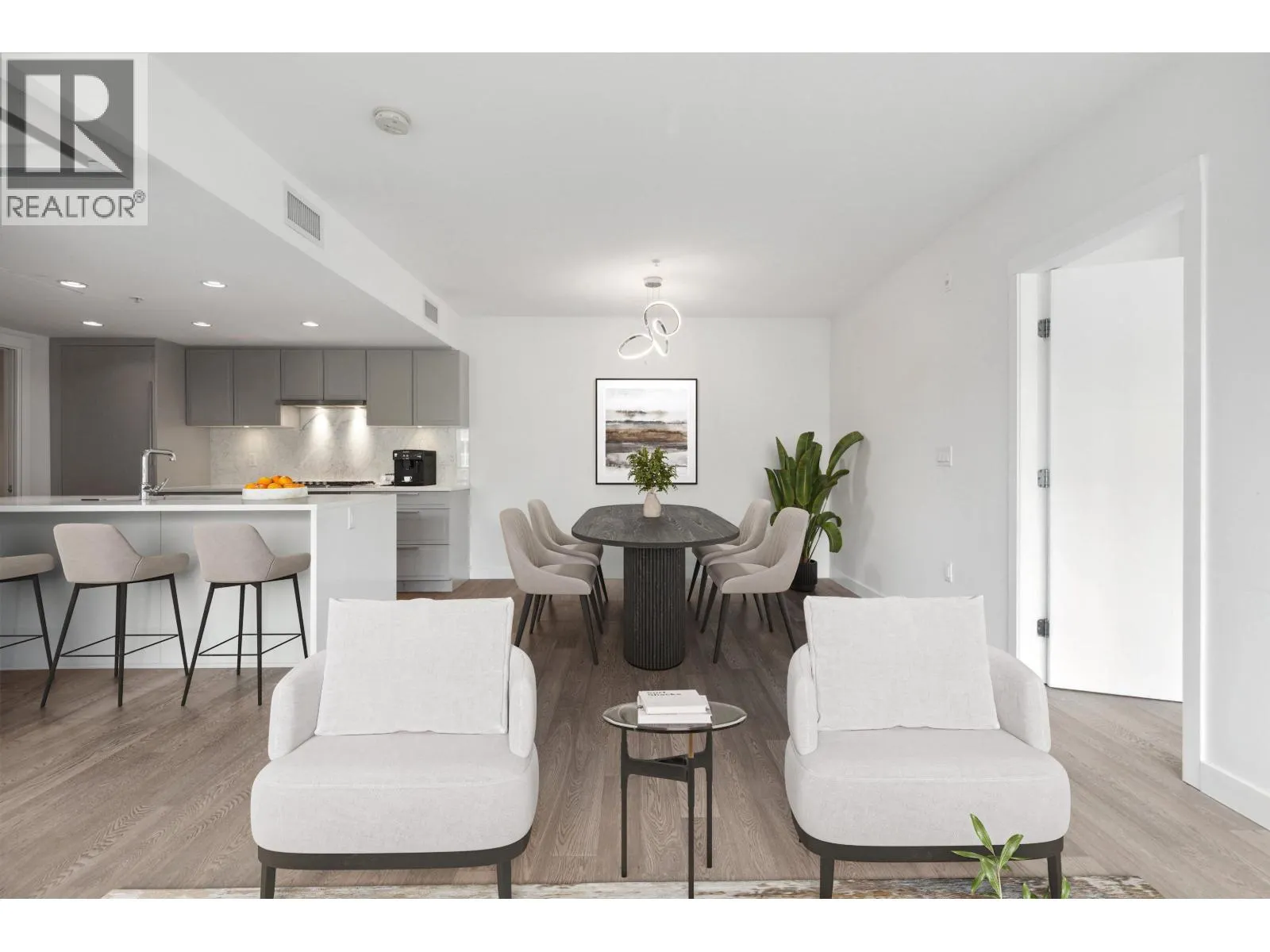 223 7828 GRANVILLE STREET