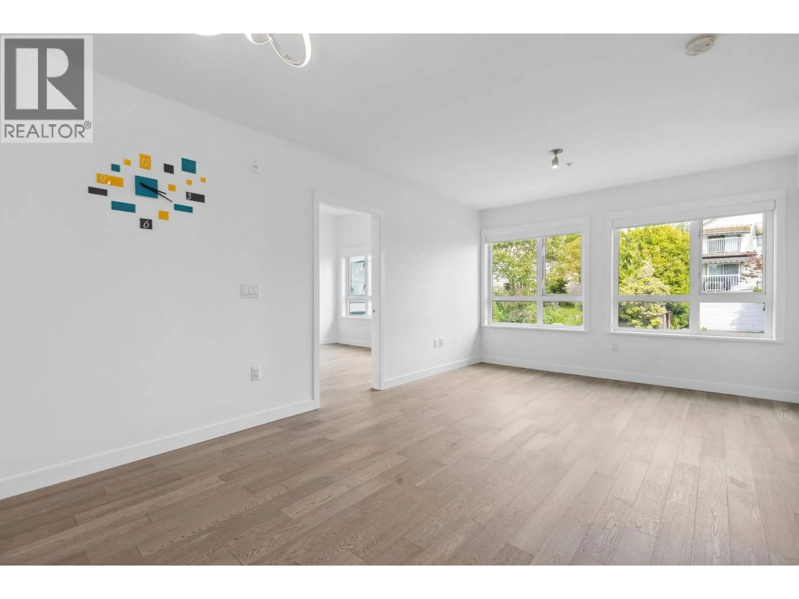223 7828 GRANVILLE STREET