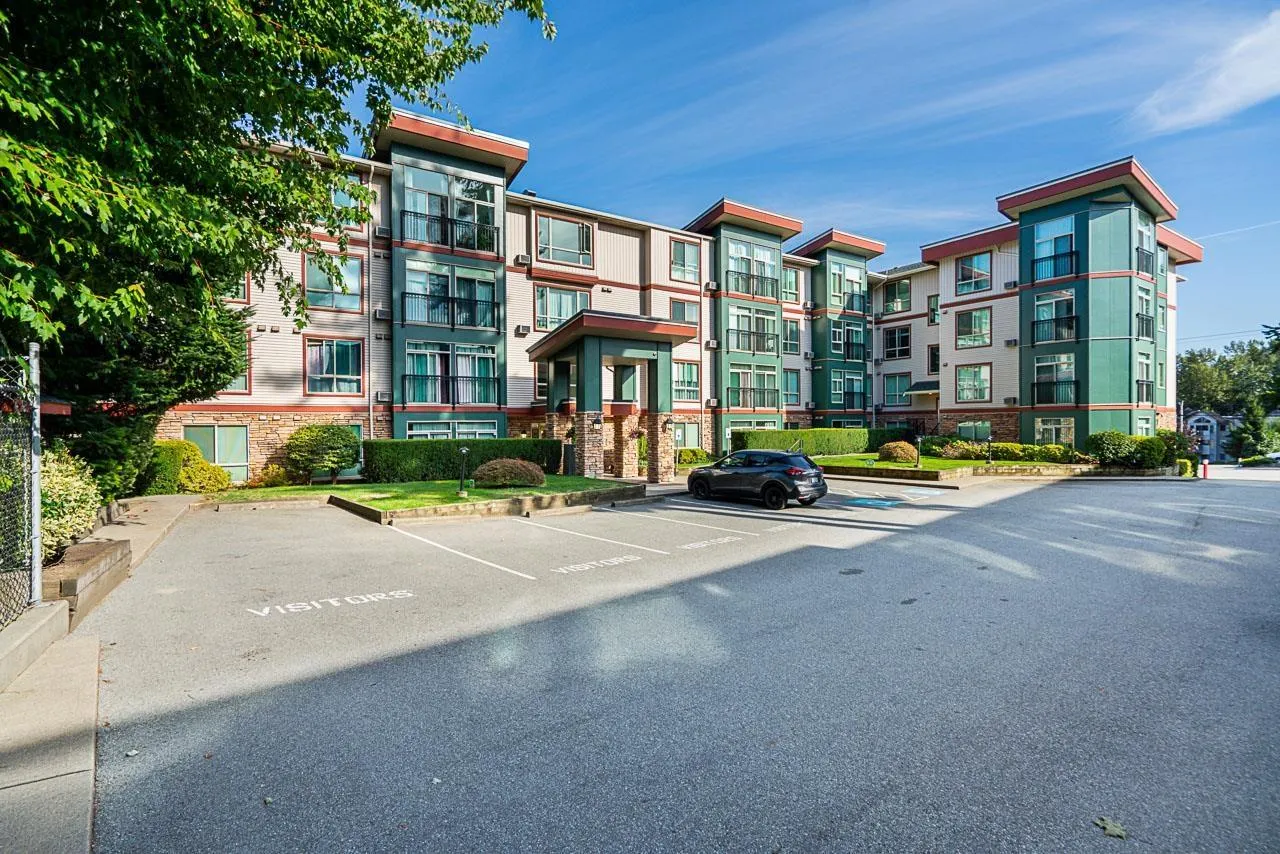 311 33485 SOUTH FRASER WAY