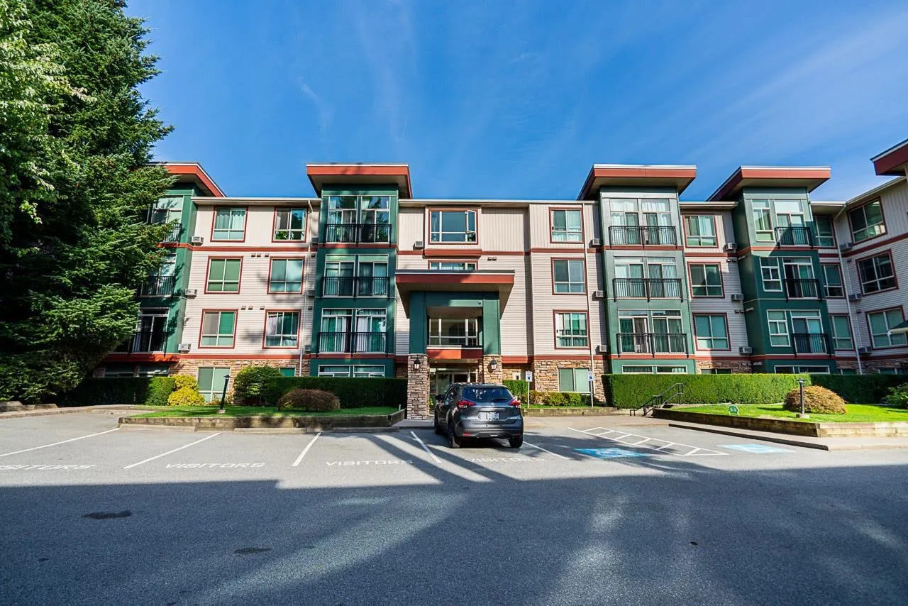 311 33485 SOUTH FRASER WAY