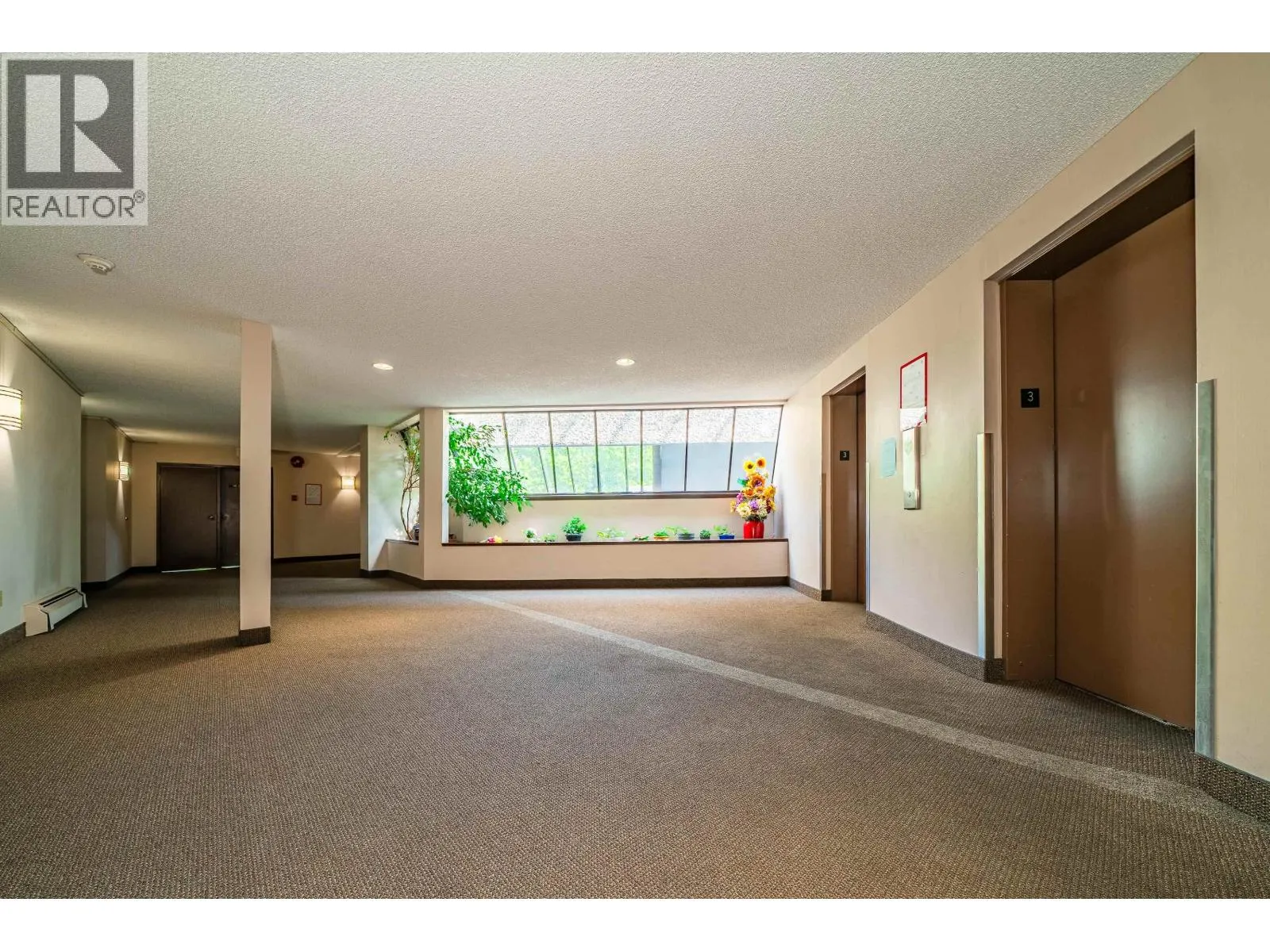 313 8460 ACKROYD ROAD