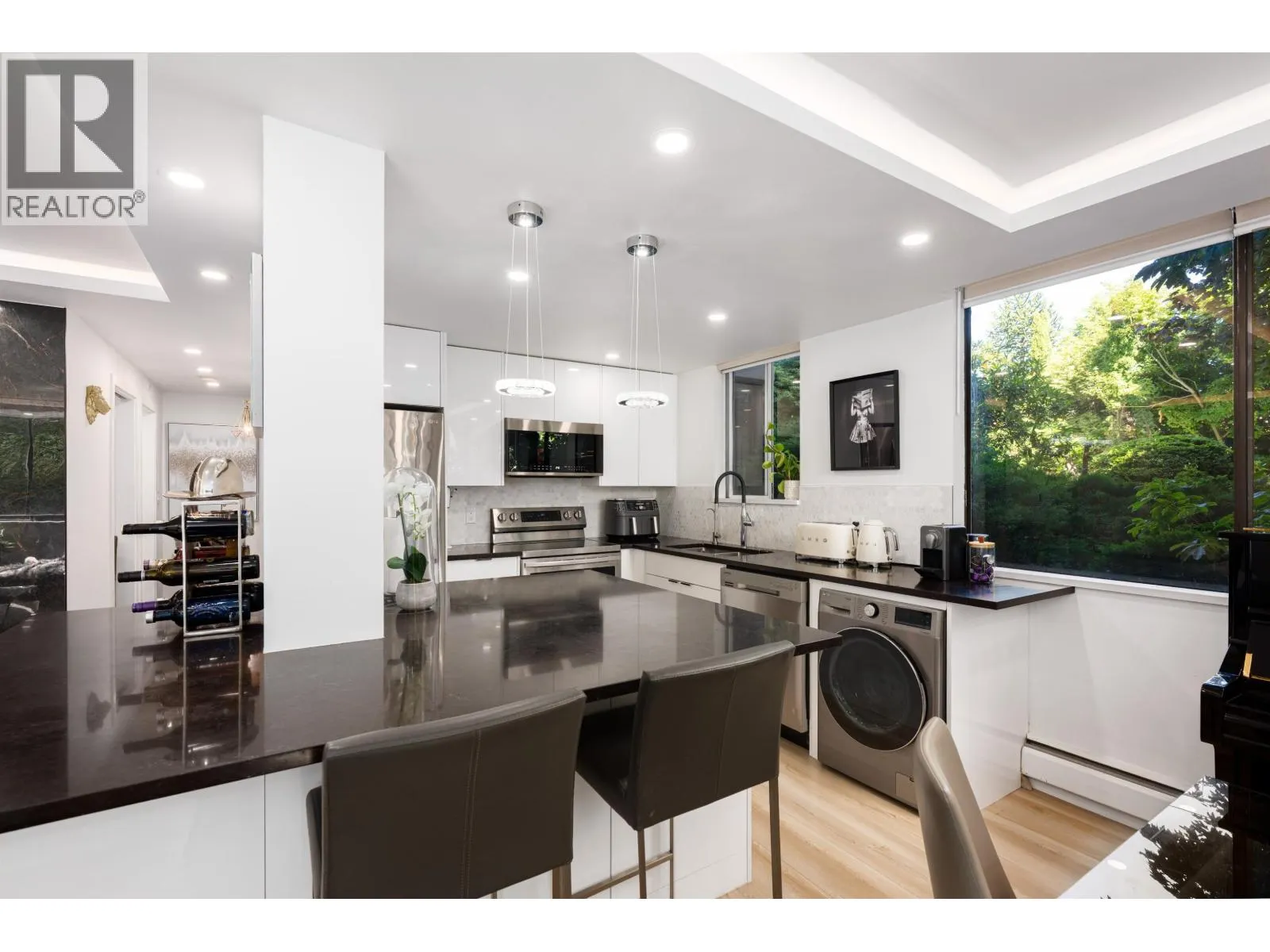 L1 555 13TH STREET