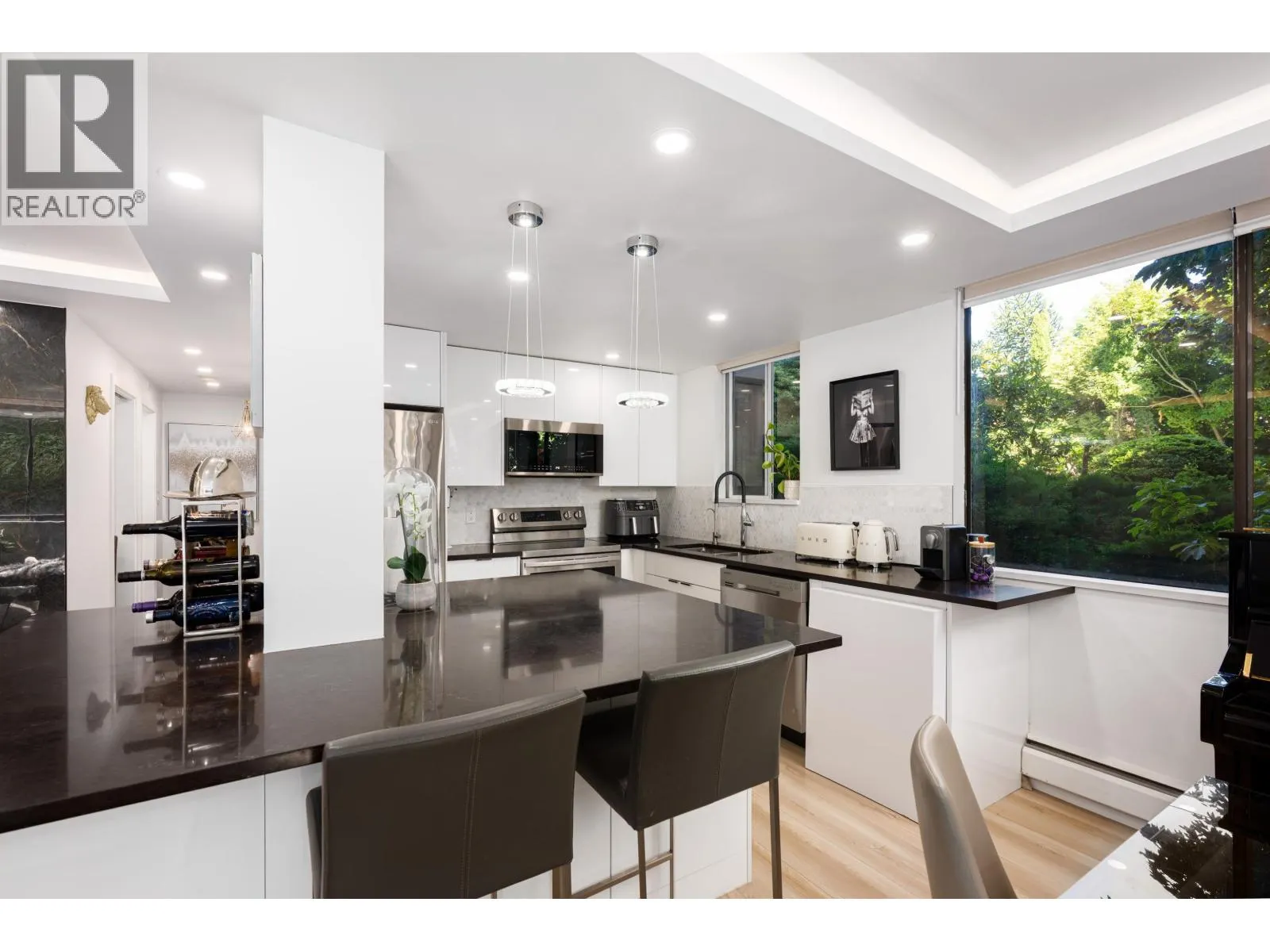 L1 555 13TH STREET