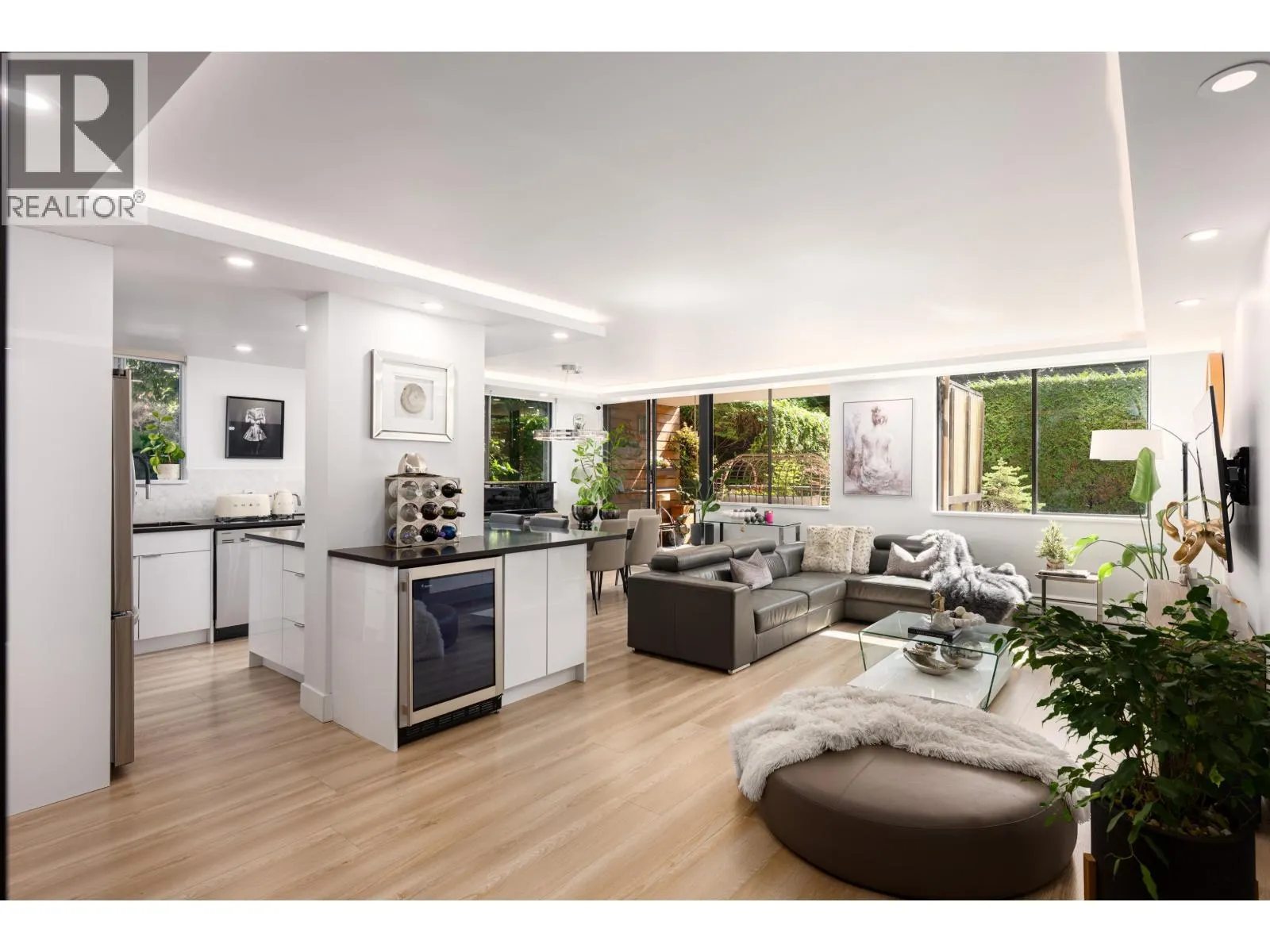 L1 555 13TH STREET