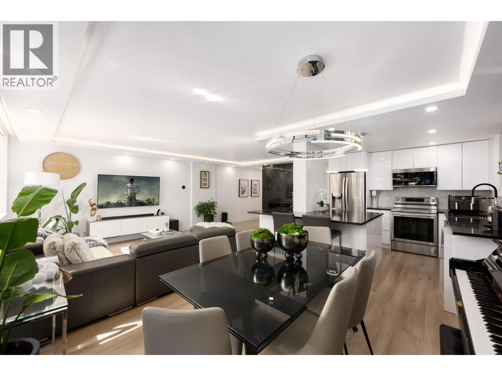 L1 555 13TH STREET