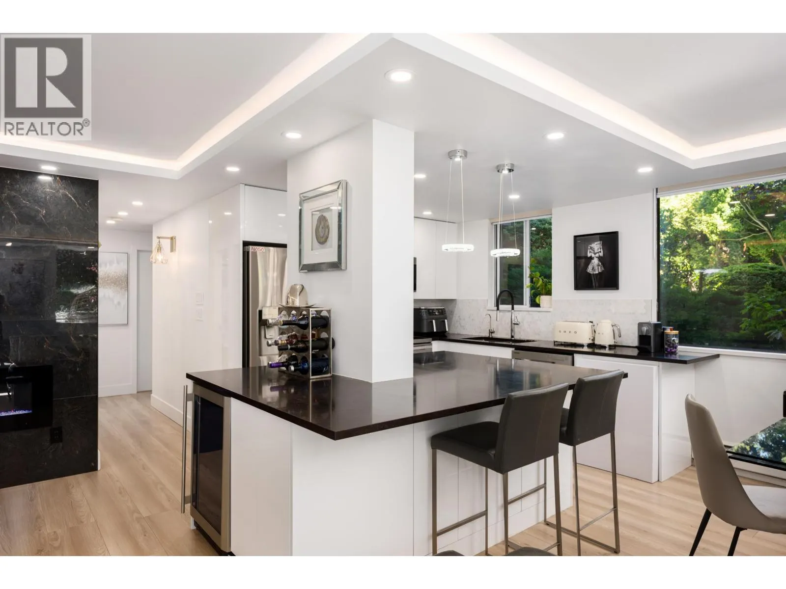 L1 555 13TH STREET