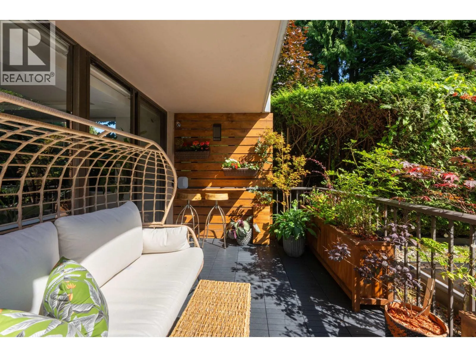 L1 555 13TH STREET