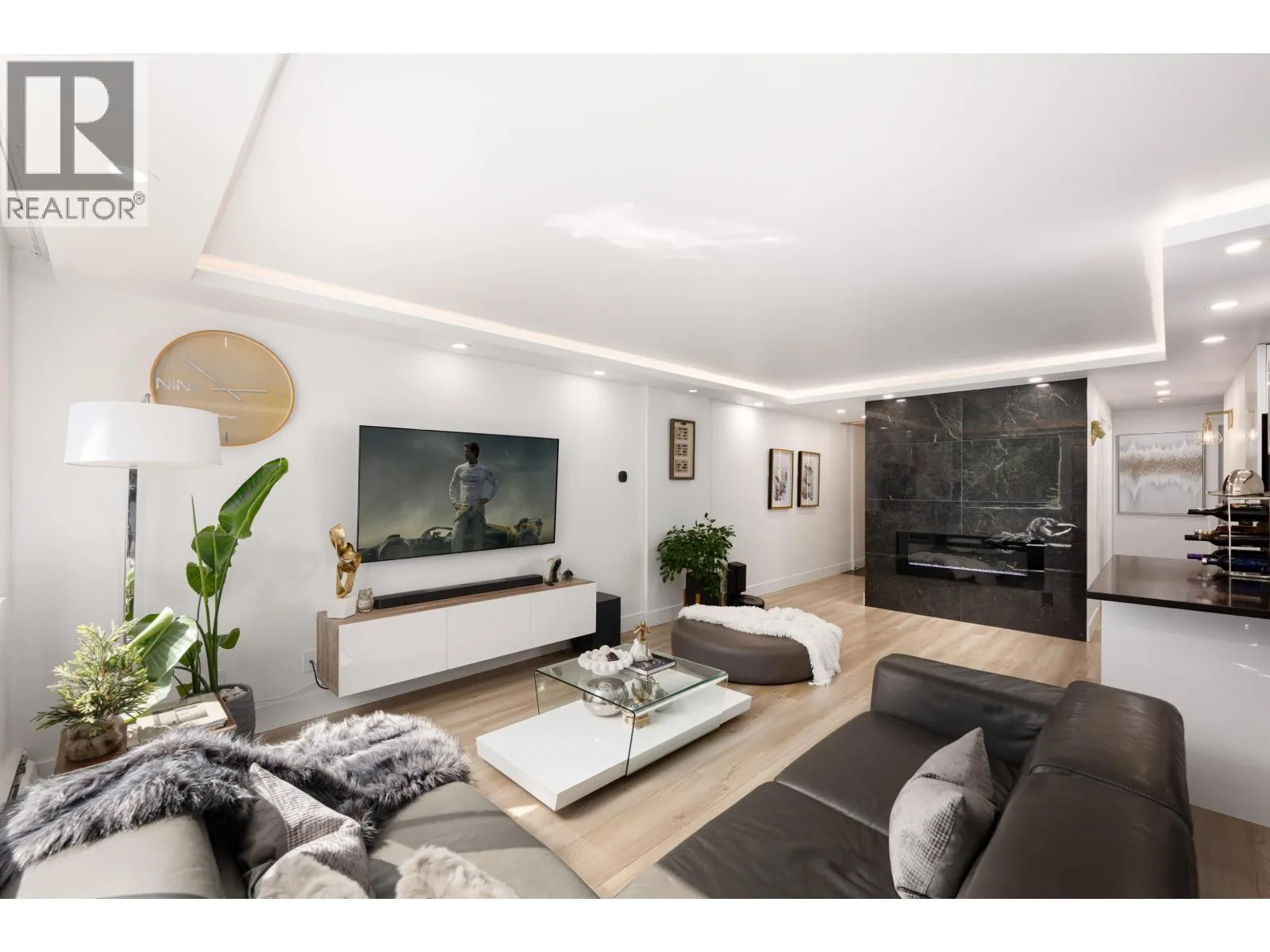 L1 555 13TH STREET