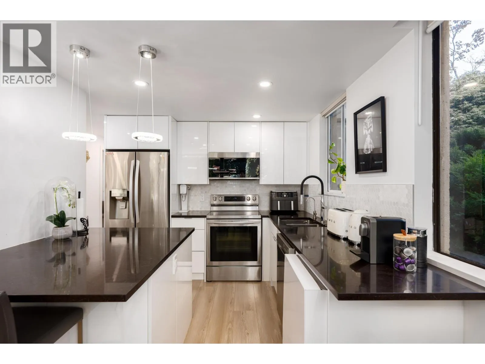 L1 555 13TH STREET