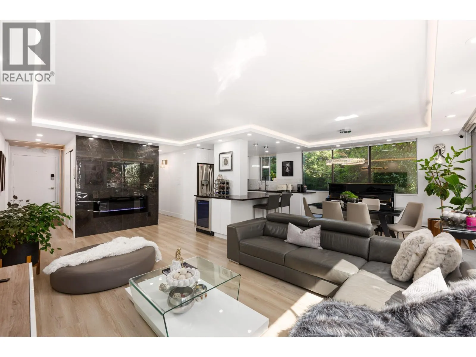 L1 555 13TH STREET