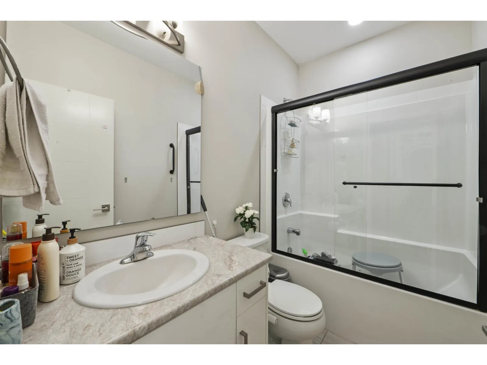 106 8413 MIDTOWN WAY|Chilliwack Proper South