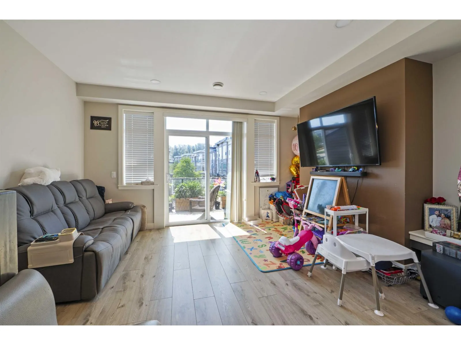 106 8413 MIDTOWN WAY|Chilliwack Proper South