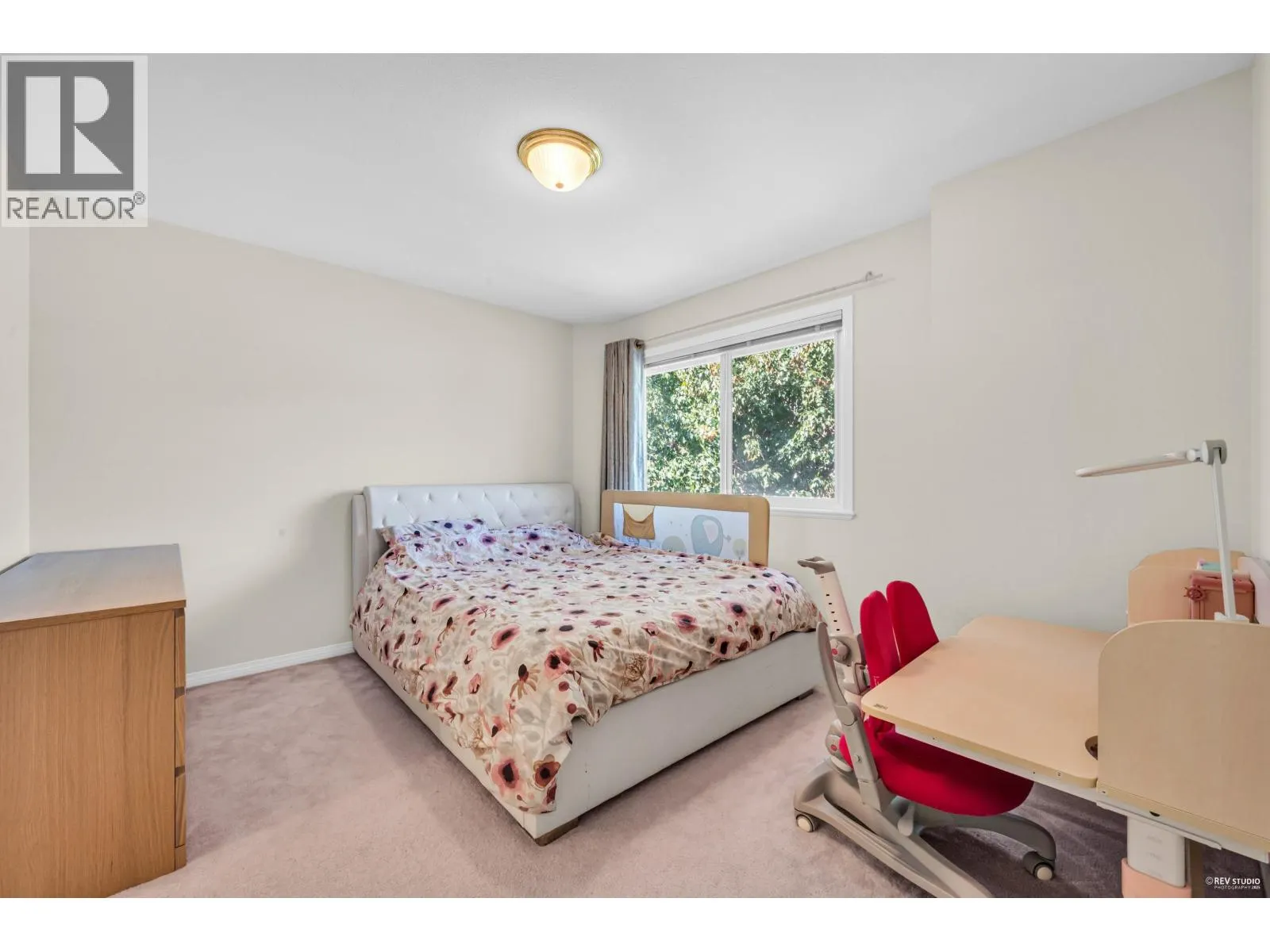2140 DAVIES COURT