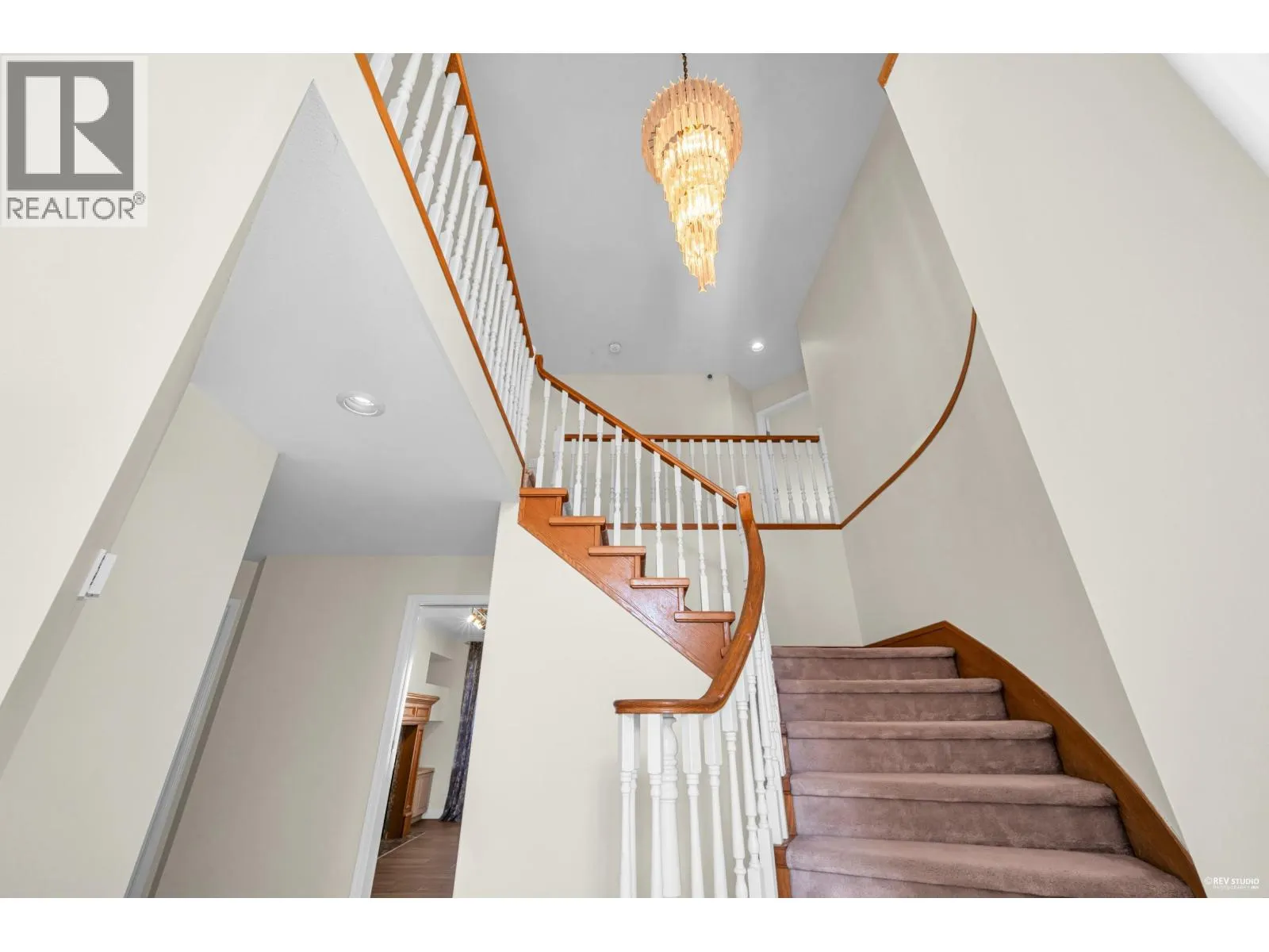 2140 DAVIES COURT