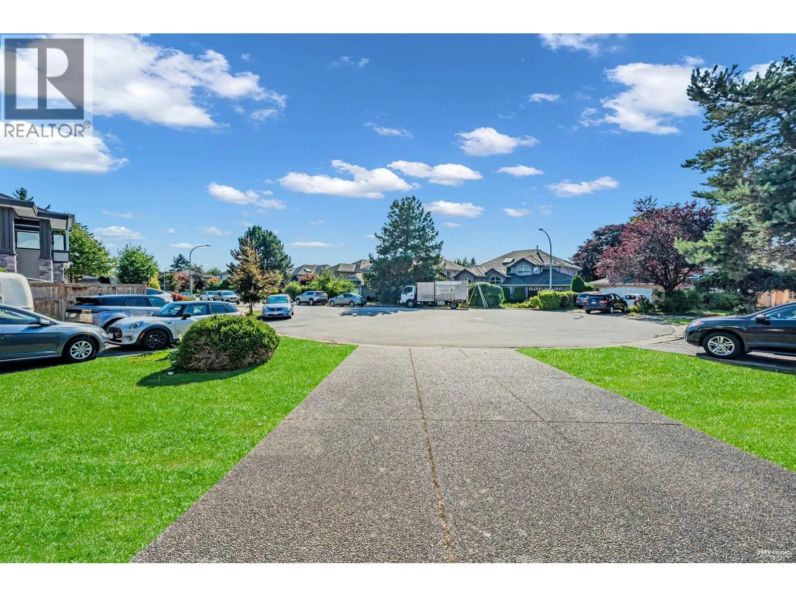 2140 DAVIES COURT