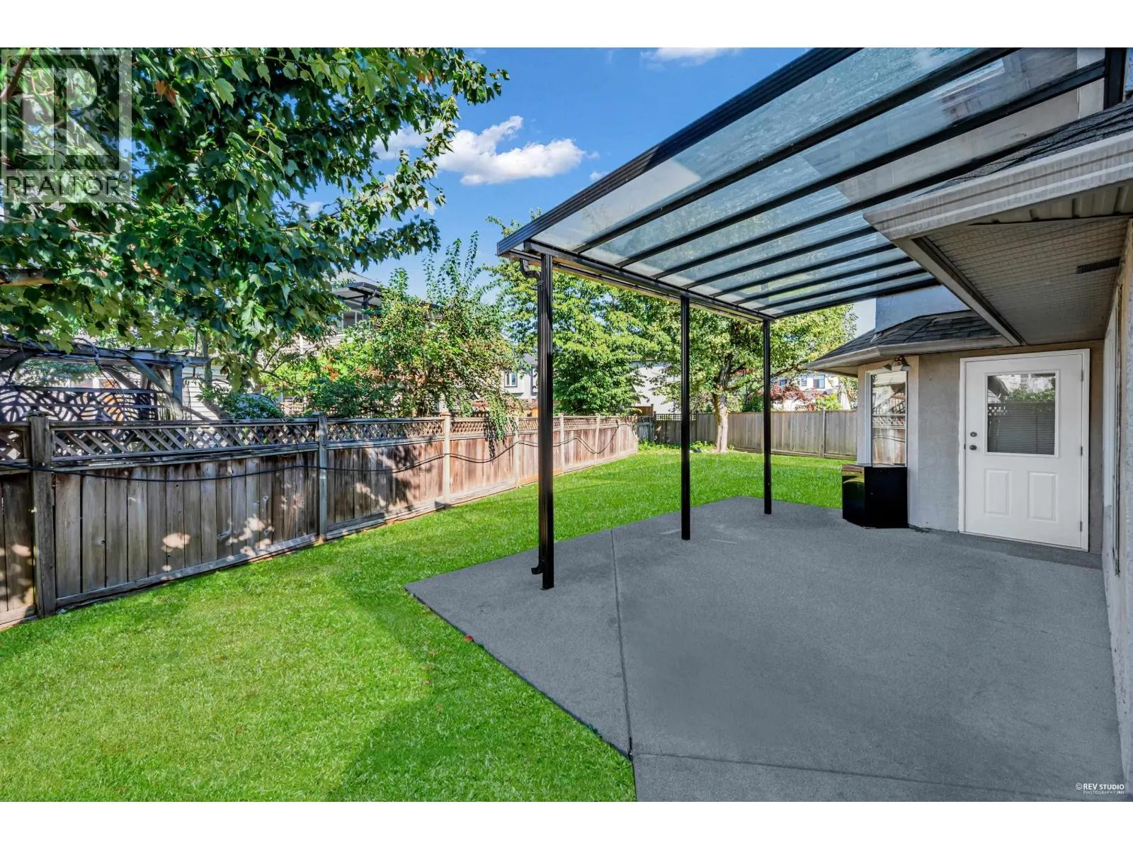 2140 DAVIES COURT