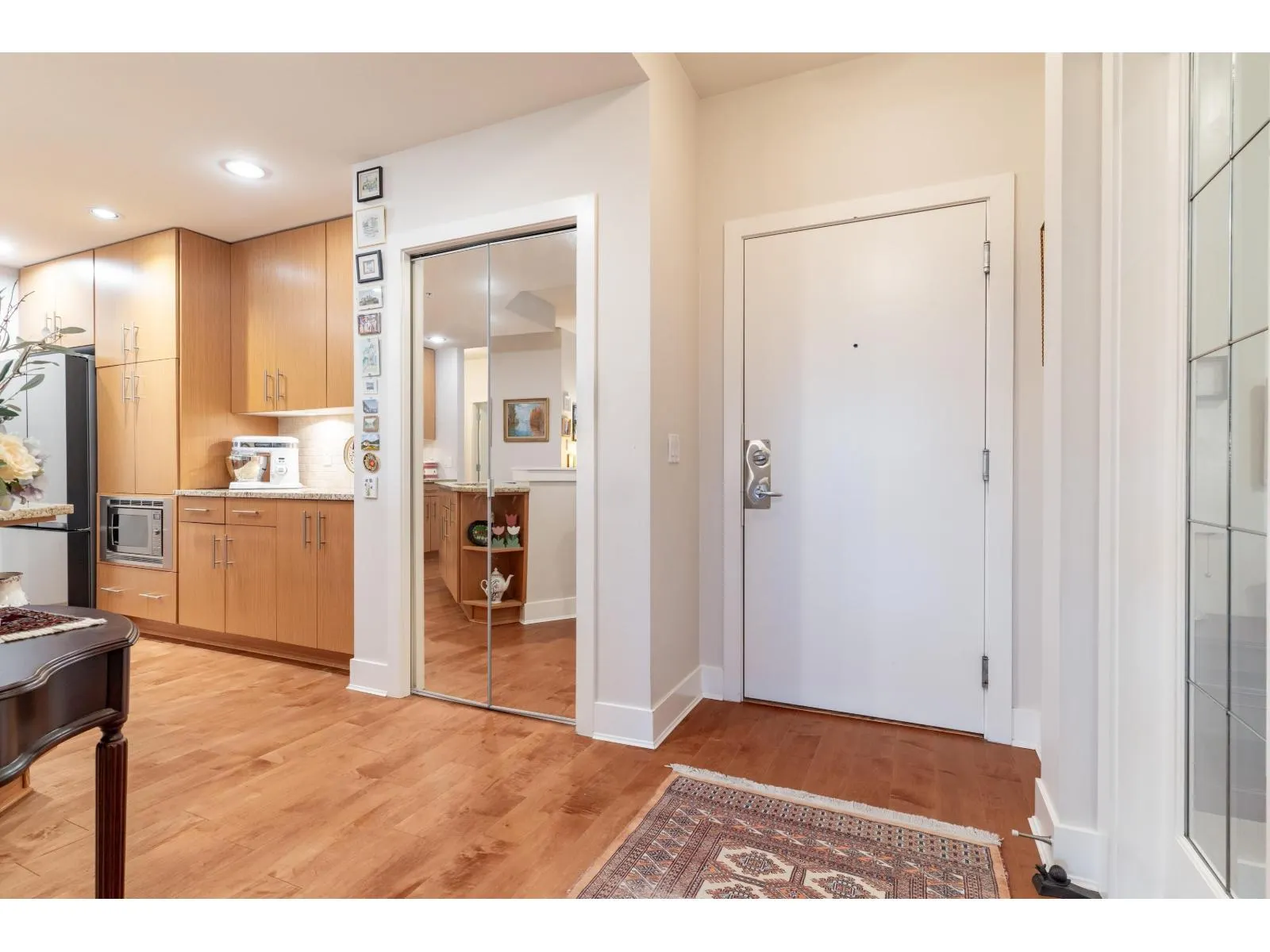 207 16477 64 AVENUE