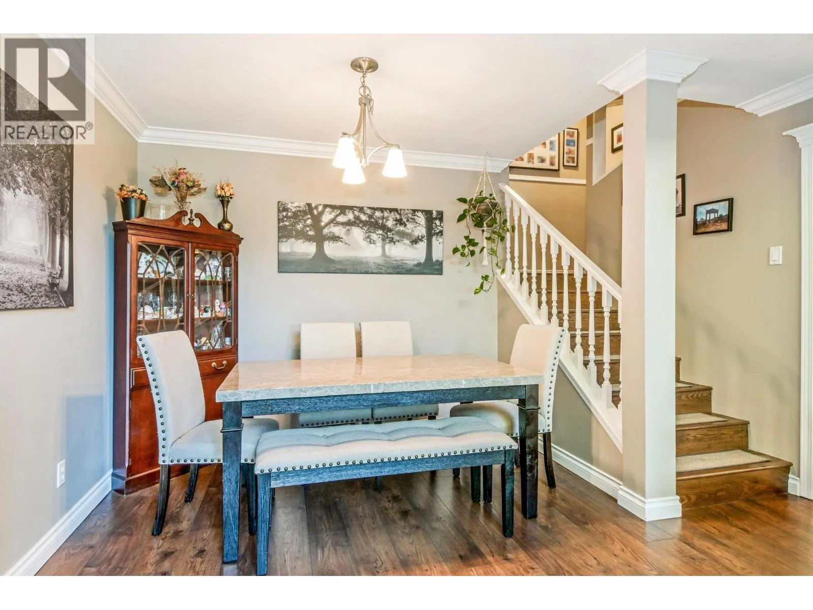24 1238 EASTERN DRIVE