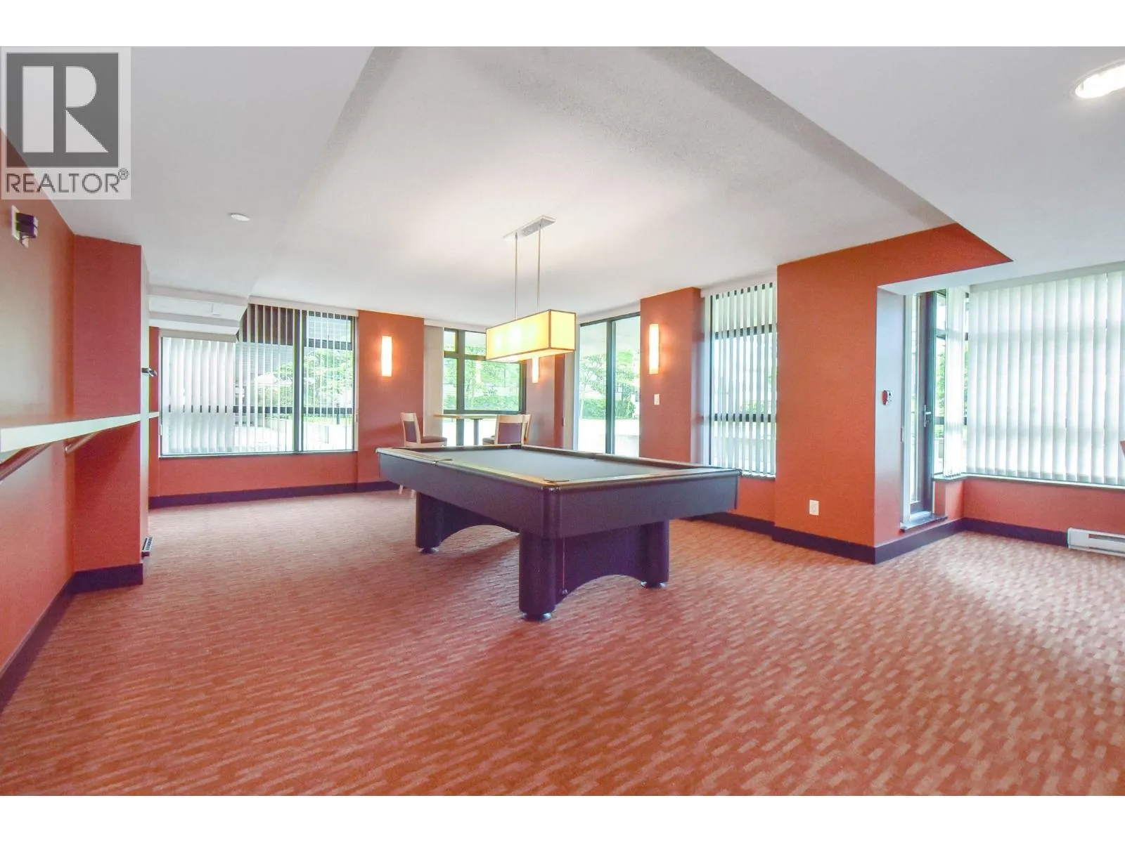 804 8120 LANSDOWNE ROAD