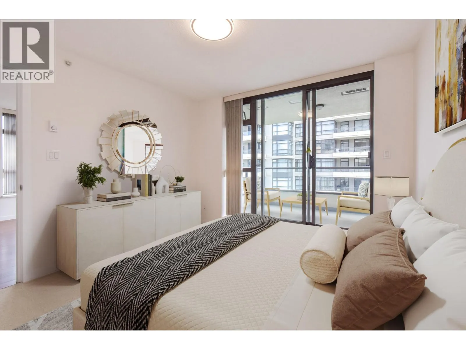 804 8120 LANSDOWNE ROAD