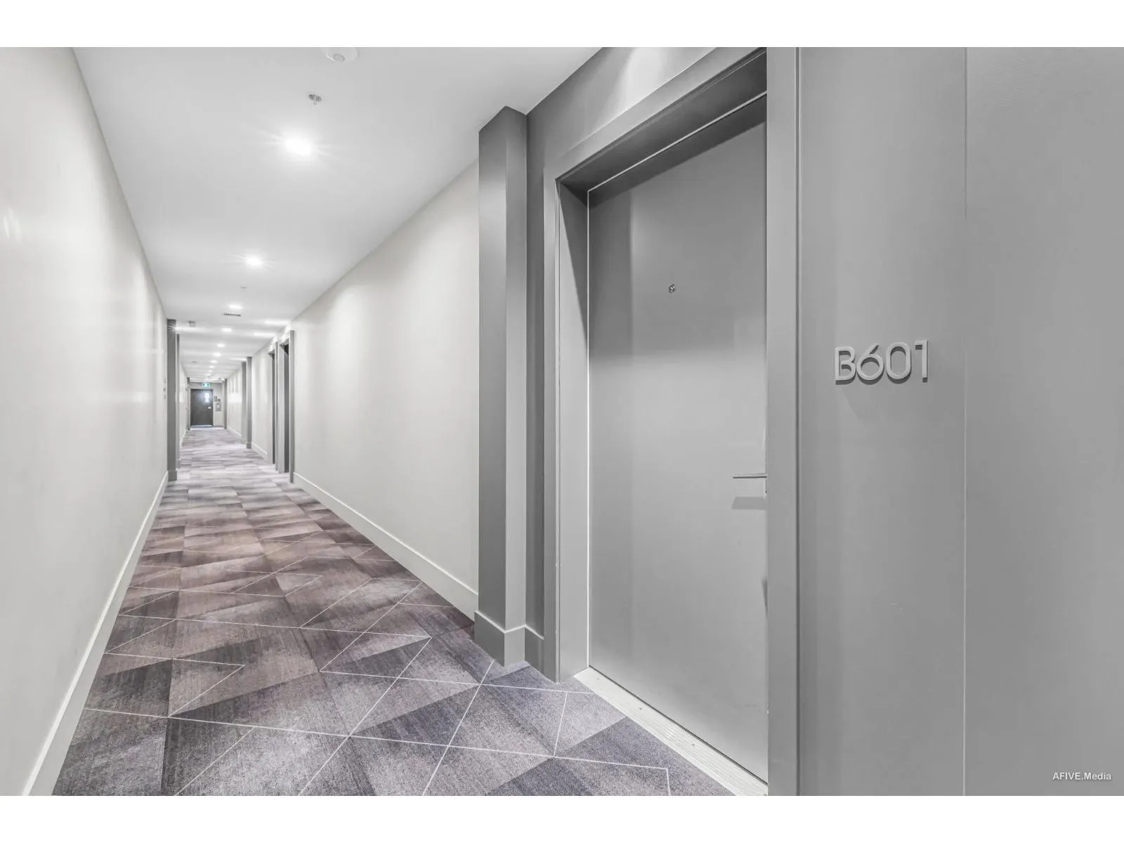 B601 20018 83A AVENUE