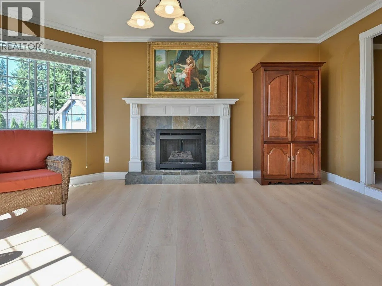 1422 MAGNOLIA PLACE