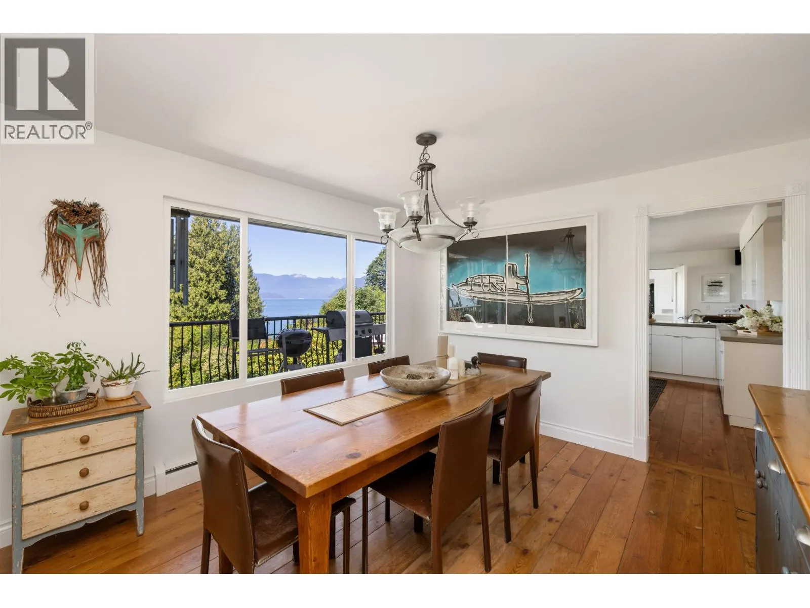 110 SEAVIEW PLACE
