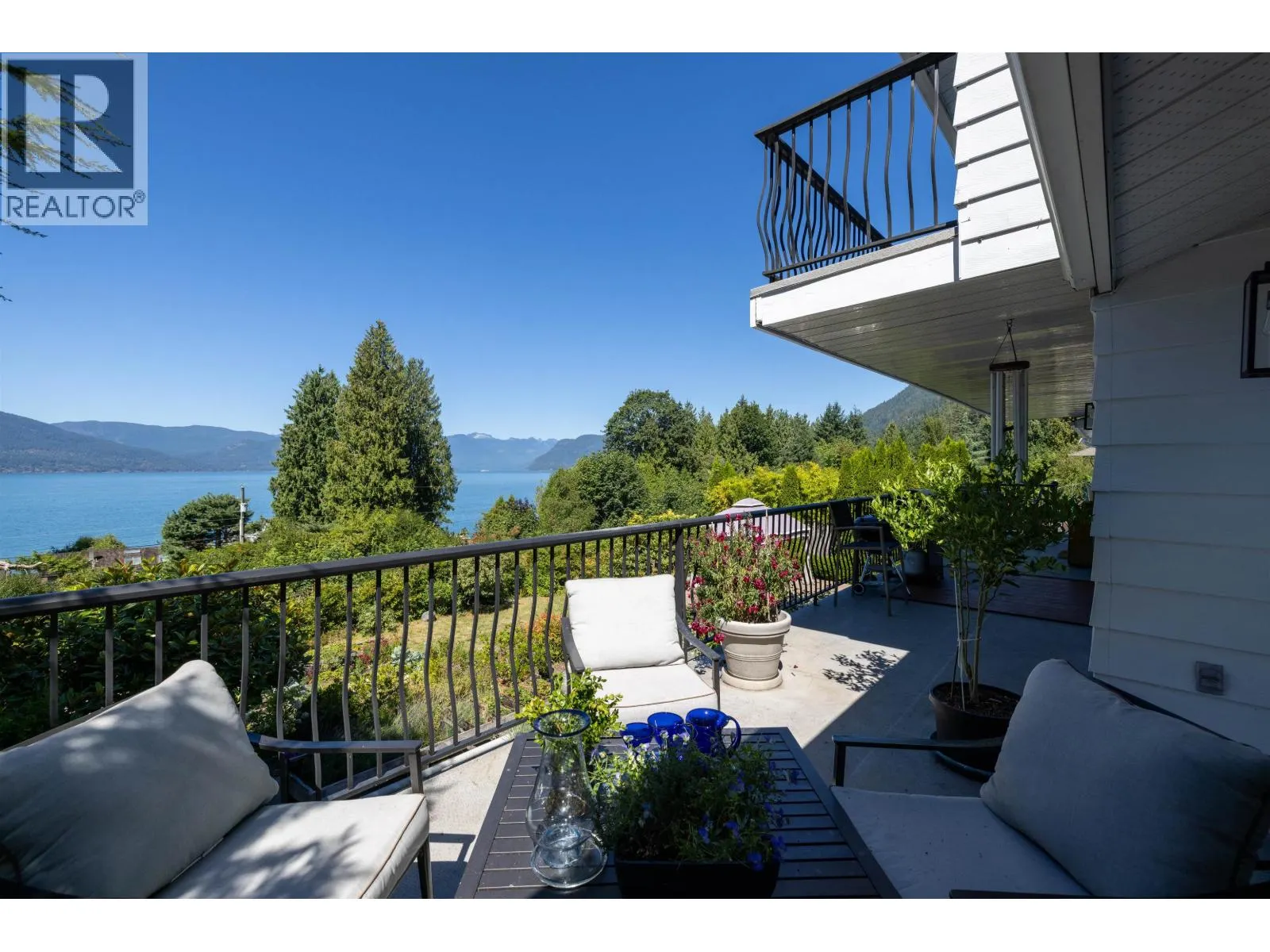 110 SEAVIEW PLACE