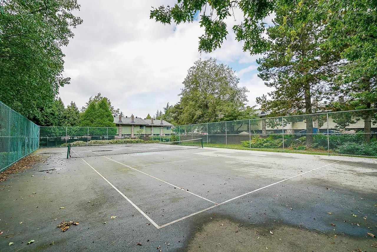 202 13893 74 AVENUE