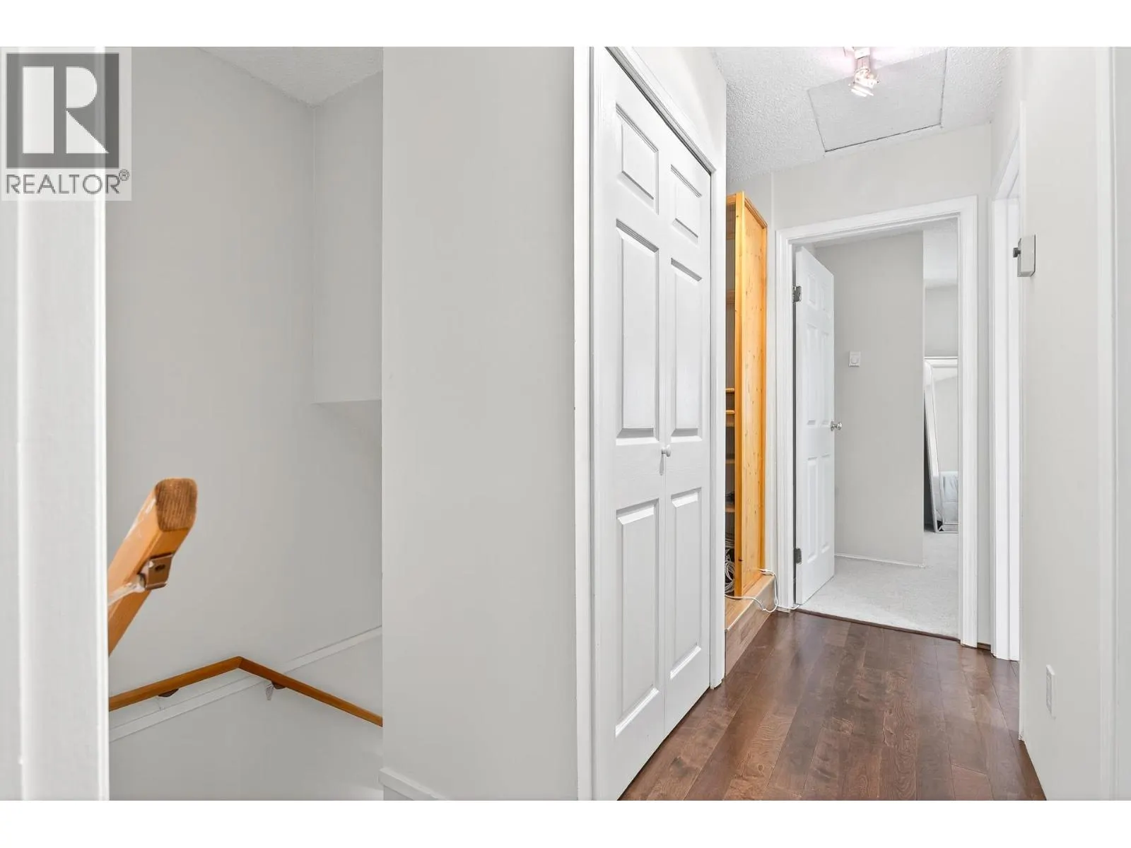 942 BLACKSTOCK ROAD