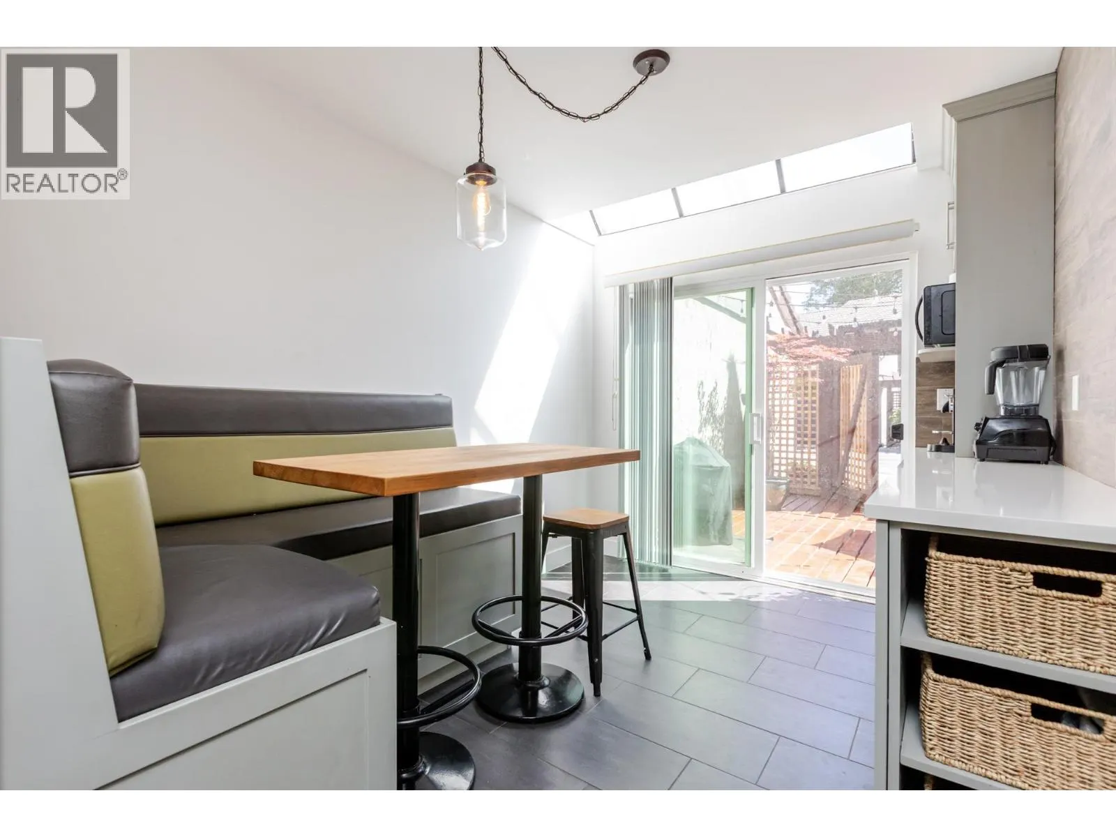 105E 3655 SHAUGHNESSY STREET
