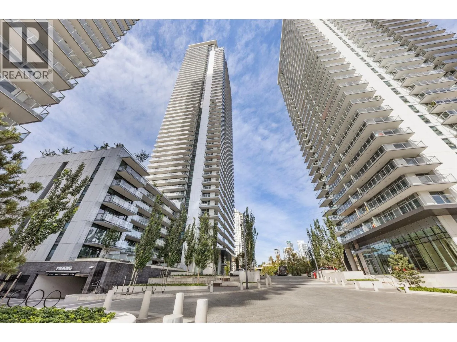 1607 3809 EVERGREEN PLACE